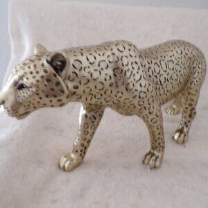Gold Leopard Figurine Statue Cat Sculpture Gift Modern Living Luxury Statement